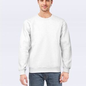 Zara Men's White Crewneck Sweater